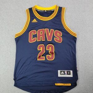 Cleveland Cavaliers Jersey boys Medium Navy NBA Basketball Adidas LeBron James